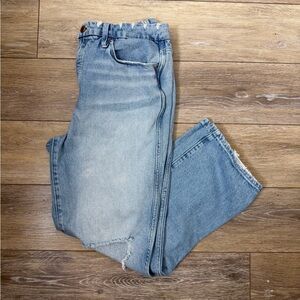 Good American Light Blue Straight Leg Jeans Sz 10/30